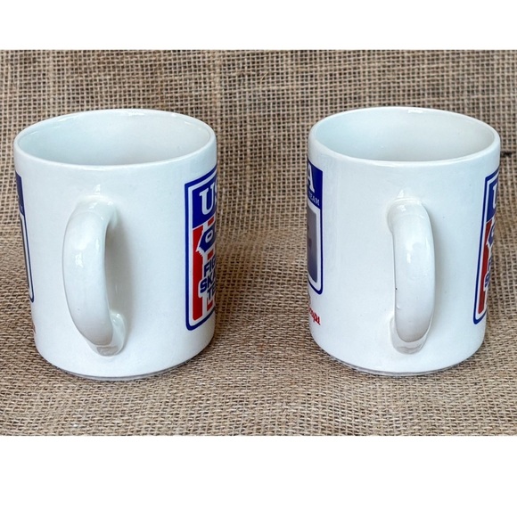 Vintage Campbell‘s Soup USA Figure Skating Team Mug Set Heat Activated - Picture 3 of 9